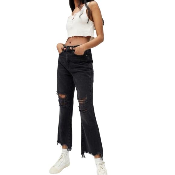 BDG Urban Outfitters Wilco Distressed Black Cropped Flare Jeans Women's 24 - Picture 2 of 7